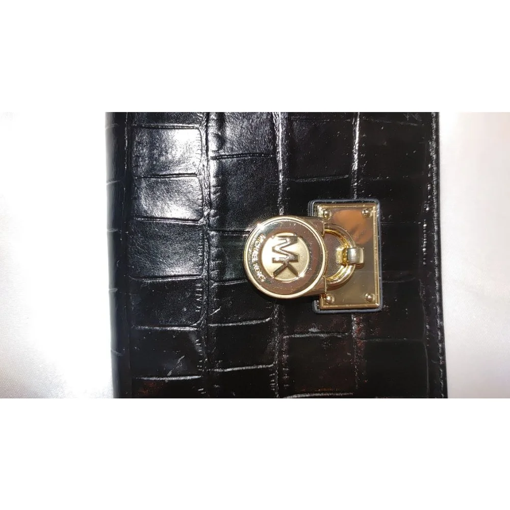 Michael Kors Croc Embossed Hamilton Wallet